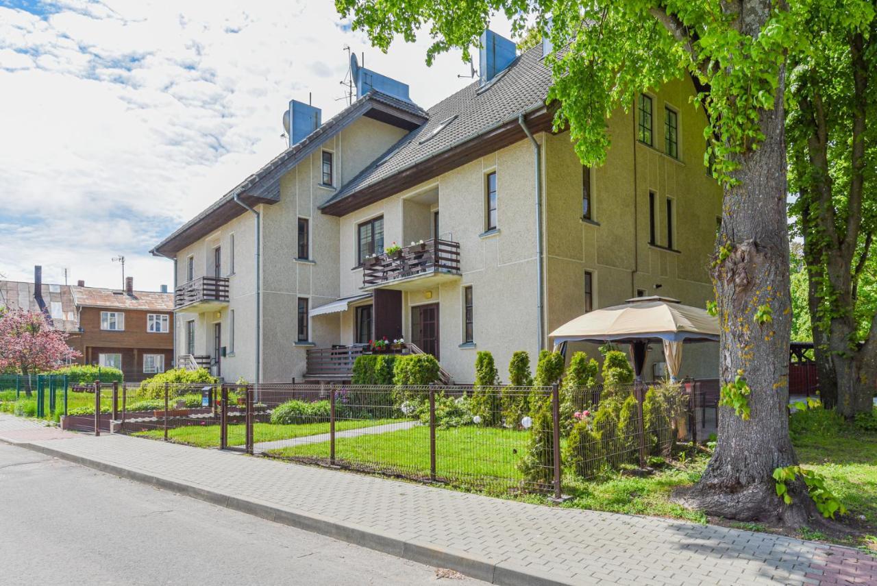 Medziotoju Apartment In Old City Palanga Extérieur photo